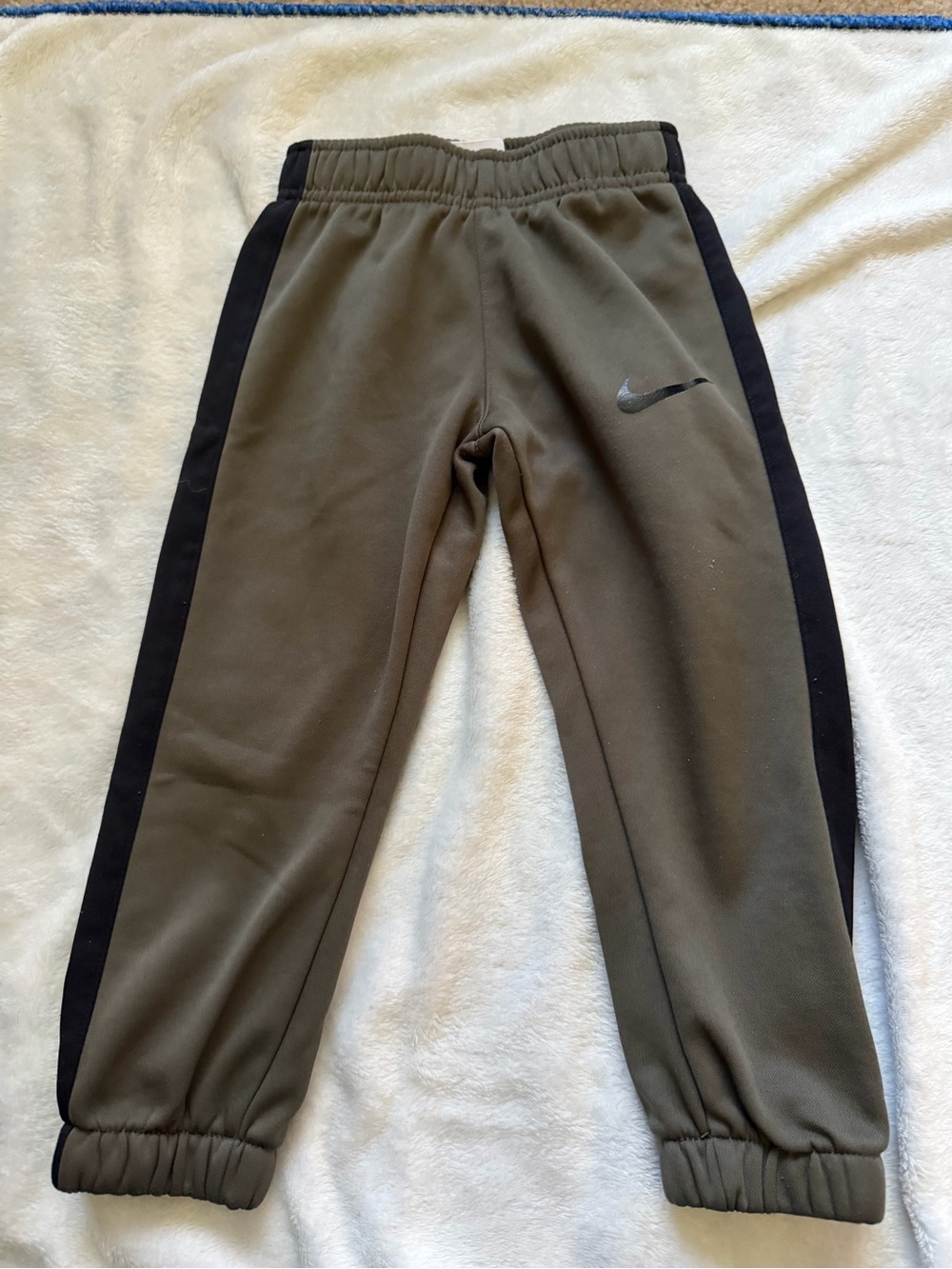 Nike Kids Olive & Black Fleece Joggers with Swoosh